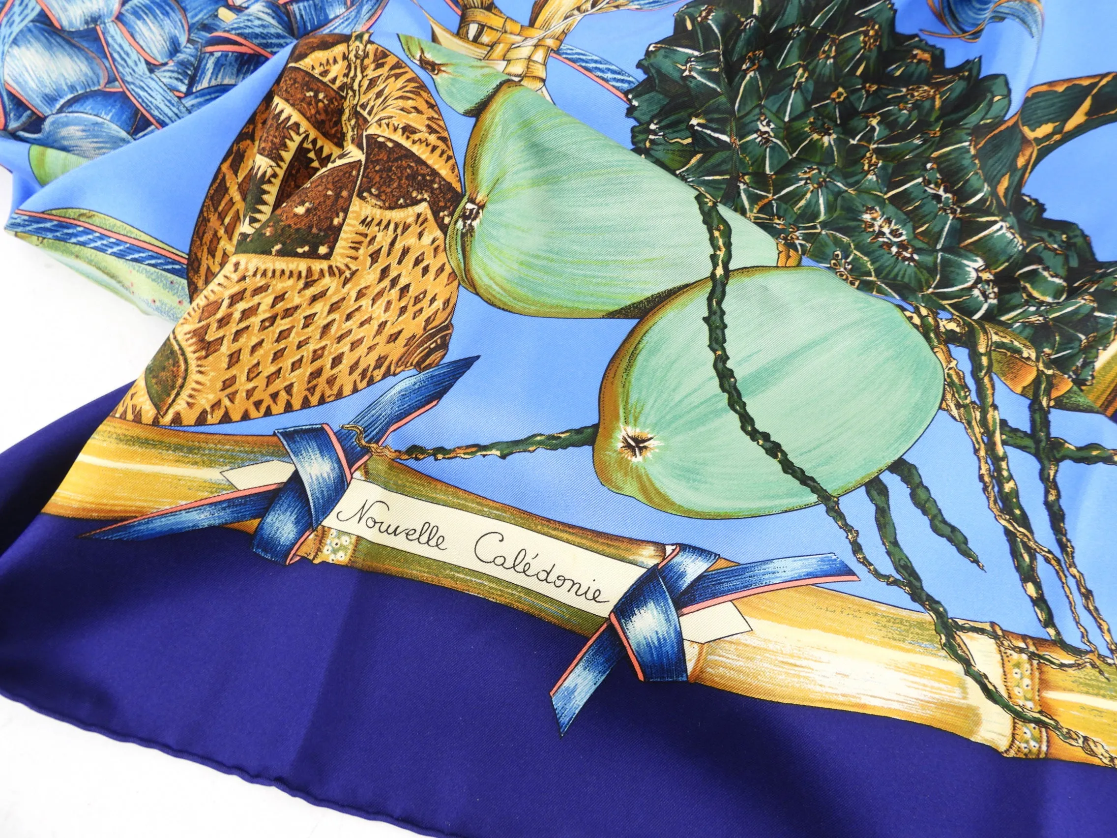 Hermes Nouvelle Caladonie Silk 90cm Scarf