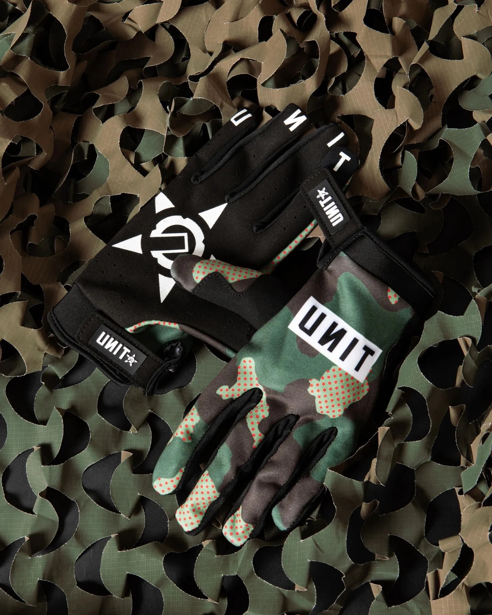 UNIT Seige Gloves